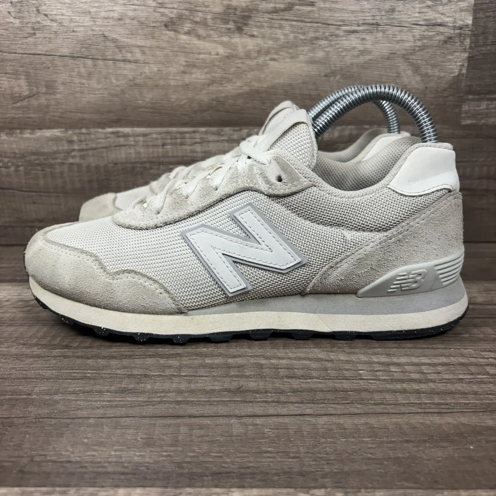 New Balance 515 Suede Gray White Womens US Size 7.5 EUR 38 WL515WHT Sneakers